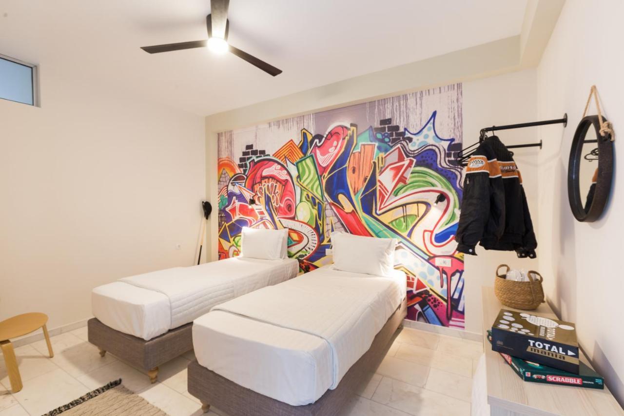 Lux Villa Mia With Heated Pool, 2Km To Beach & Childrens Area! Mikro Metochi 외부 사진