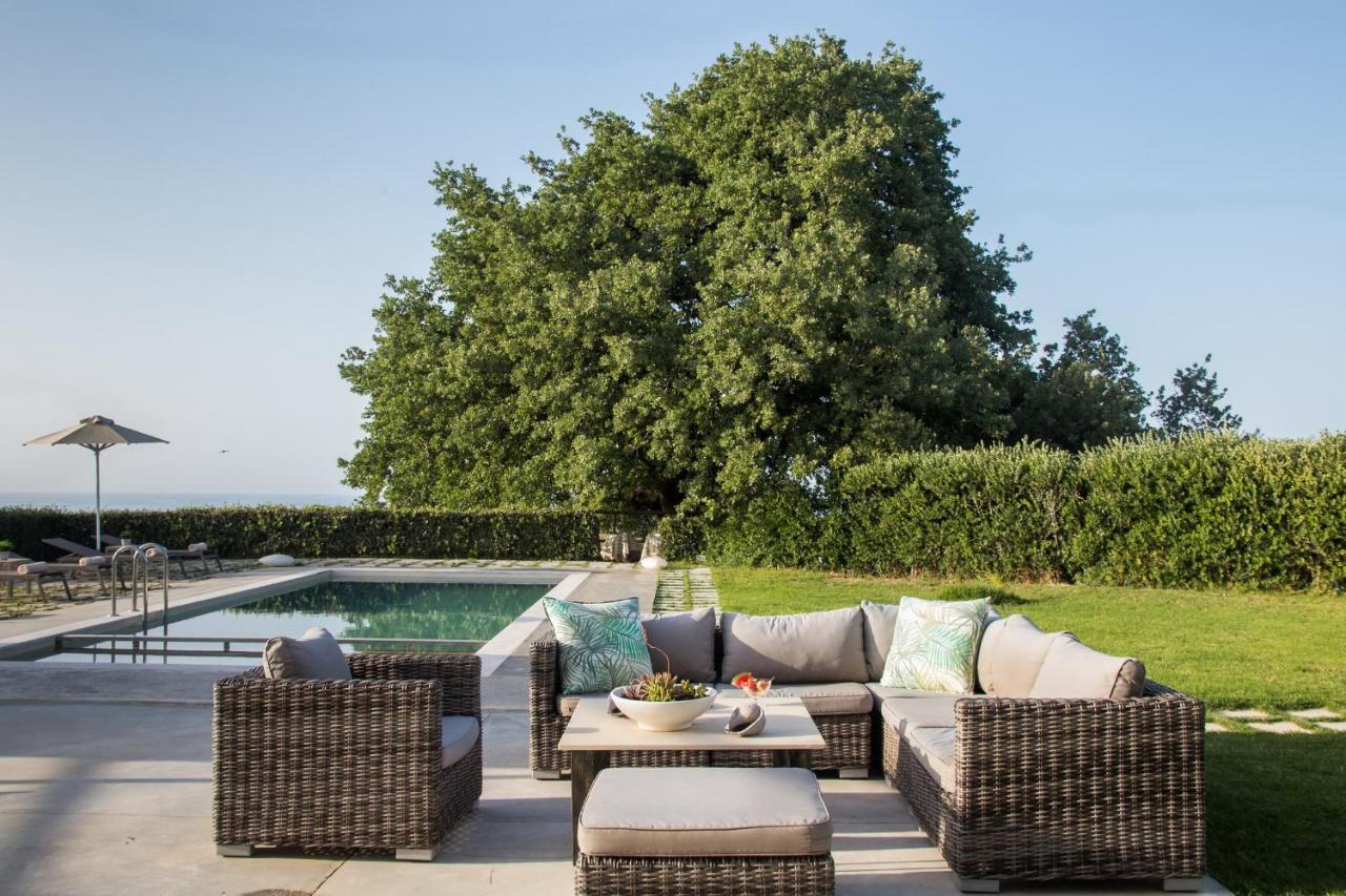 Lux Villa Mia With Heated Pool, 2Km To Beach & Childrens Area! Mikro Metochi 외부 사진