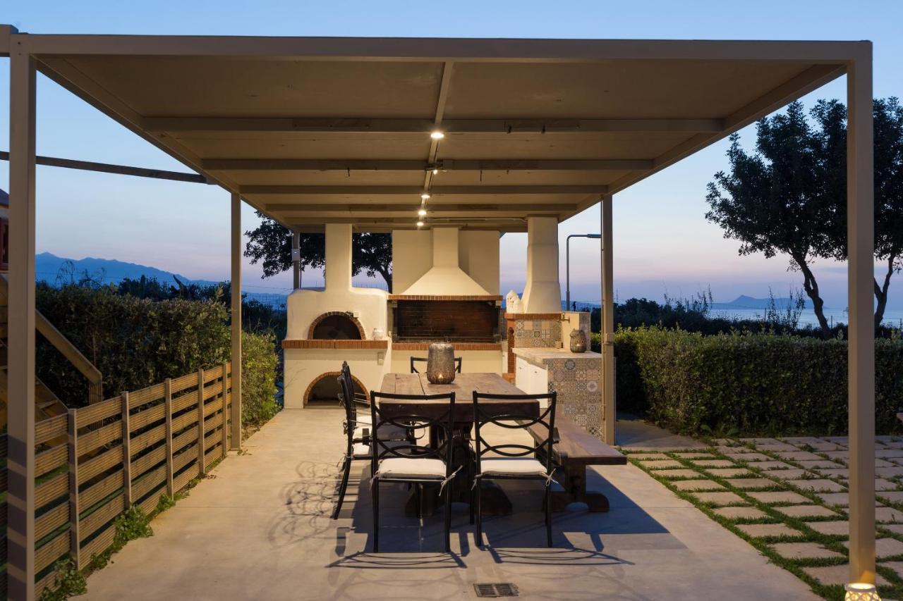 Lux Villa Mia With Heated Pool, 2Km To Beach & Childrens Area! Mikro Metochi 외부 사진