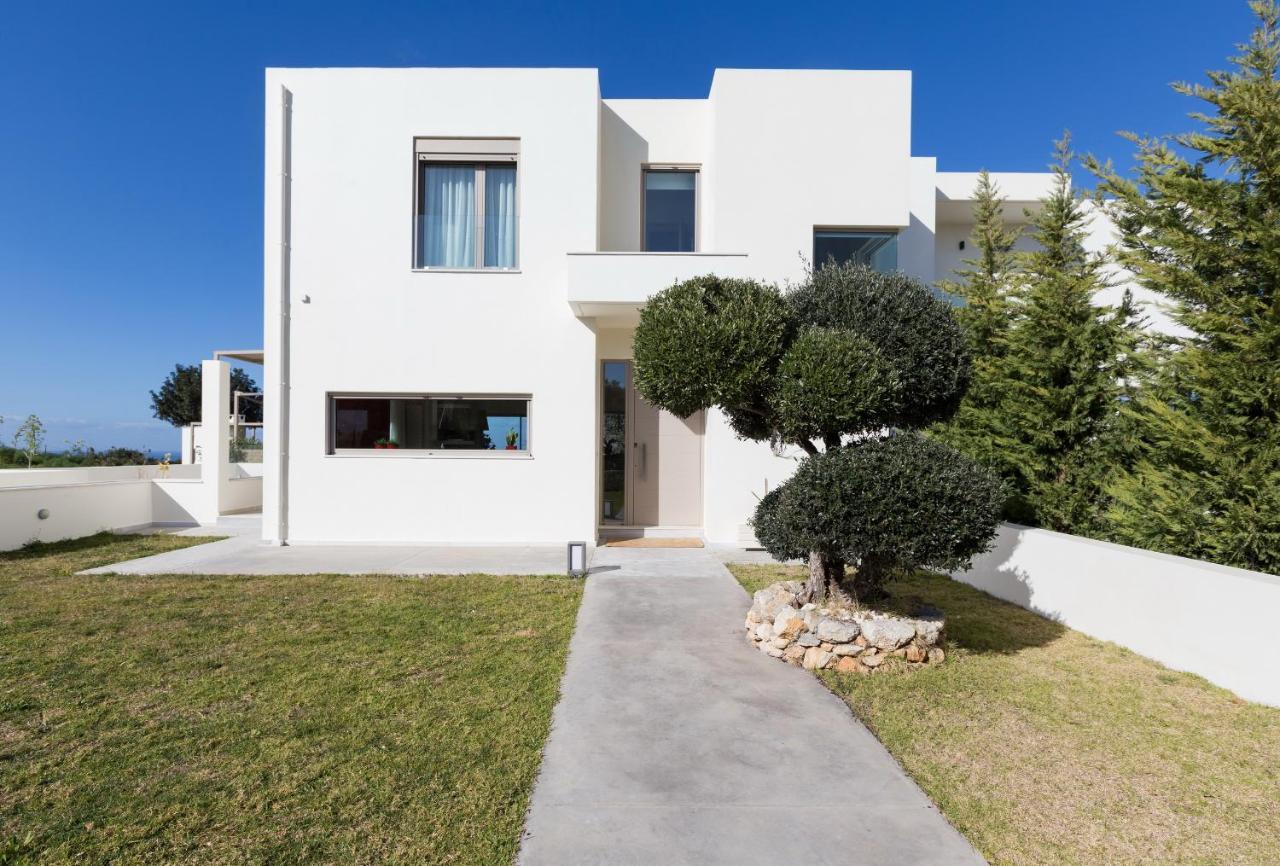 Lux Villa Mia With Heated Pool, 2Km To Beach & Childrens Area! Mikro Metochi 외부 사진