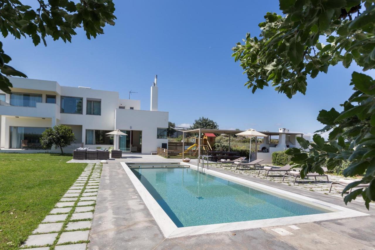 Lux Villa Mia With Heated Pool, 2Km To Beach & Childrens Area! Mikro Metochi 외부 사진